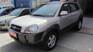 HYUNDAI TUCSON 2.0 Comfort Full 5p.