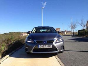 LEXUS CT 200h Luxury -14