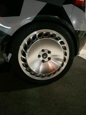 Llantas KVA en 18 pase 5x112