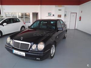 MERCEDES-BENZ Clase E E 300 DT AVANTGARDE 4p.