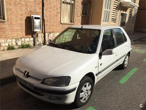 PEUGEOT 106 LONG BEACH 1.1 5p.