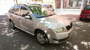 Skoda Fabia Combi v 75cv Comfort 5p. -04