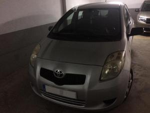 TOYOTA Yaris 1.3 VVTi Yaris -07