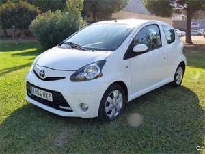 Toyota Aygo 70 Live 3p. -14