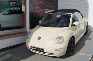 VOLKSWAGEN New Beetle 1.6 Cabriolet 2p.