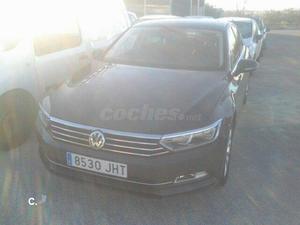 VOLKSWAGEN Passat Advance 2.0 TDI 150CV BMT 4p.