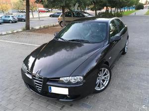 Alfa Romeo  Jtd Distinctive 4p. -05