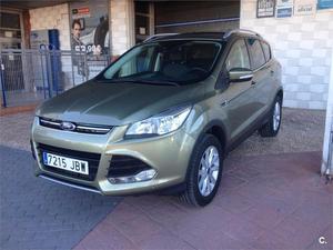 FORD Kuga 2.0 TDCi x4 Titanium Powershift 5p.