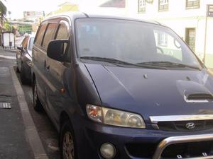 HYUNDAI H-1 2.5 CRDi -02