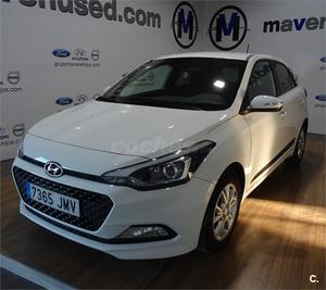 HYUNDAI i MPI Klass Go Nav 5p.