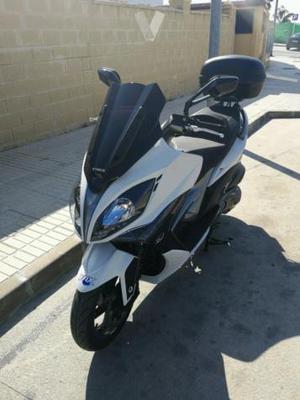 KYMCO Xciting 400i ABS -16