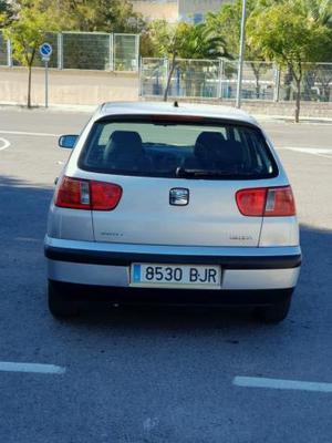 SEAT Ibiza 1.4i SELECT -01