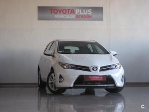 TOYOTA Auris 90D Active 5p.