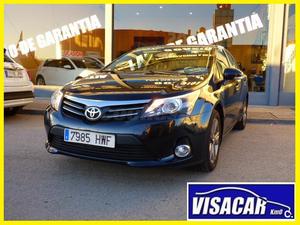 TOYOTA Avensis 120D ADVANCE 4p.