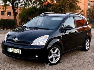 TOYOTA Corolla Verso 2.2 D4D 177cv Sport -07