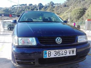 VOLKSWAGEN Polo POLO CONFORT PLUS -97