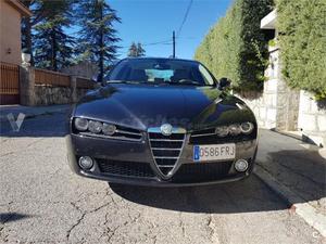 Alfa Romeo  Jtd 16v Selective 4p. -07