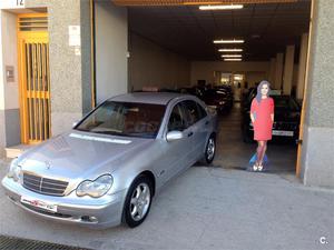 MERCEDES-BENZ Clase C C 220 CDI CLASSIC 4p.