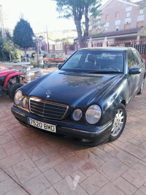 MERCEDES-BENZ Clase E E 200 K ELEGANCE -01