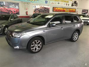 MITSUBISHI Outlander 2.0 PHEV Motion Auto 4WD 5p.