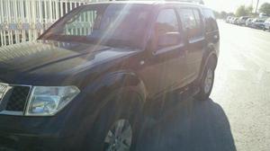 NISSAN Pathfinder 2.5 dCi 174CV SE Auto 7 plazas -05