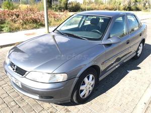 OPEL Vectra Comfort v 4p.