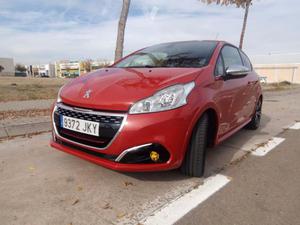 PEUGEOT 208 GTi -16