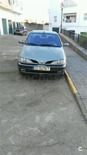 RENAULT Megane CLASSIC AUTHENTIQUE 1.9D 4p.