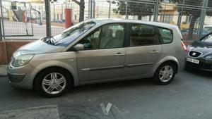 RENAULT Scénic LUXE PRIVILEGE 1.9DCI -05