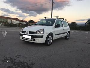 Renault Clio Luxe Privilege 1.5dcip. -04
