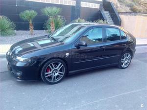 SEAT León 1.8 T Cupra R 5p.