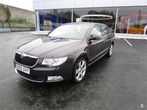 SKODA Superb 2.0 TDI PD 140cv DPF DSG Elegance 5p.