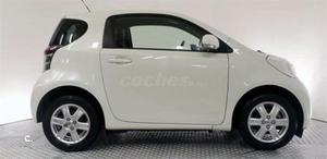 TOYOTA iQ iQ2 1.0 MultiDrive Cuero Navegador 3p.