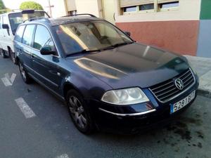 VOLKSWAGEN Passat Variant 1.9 TDi Edition 130CV -02