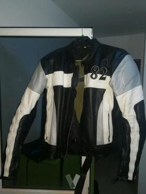 Chaqueta moto de piel