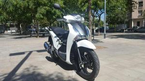 HONDA SCOOPY SH125i CBS (modelo actual) -15