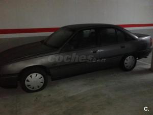 OPEL Omega OMEGA 2.0I 4p.