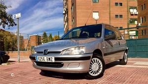 PEUGEOT 106 MAX 1.1 3p.