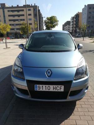 RENAULT Scénic Emotion dCi 110 eco2 -11