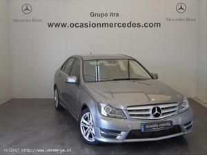 SE VENDE MERCEDES-BENZ CLASE C C 200CDI BE AVANTGARDE -