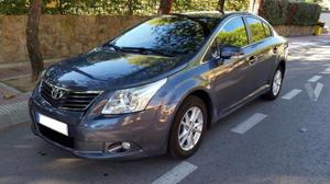 TOYOTA Avensis 2.0 D4D Advance -11