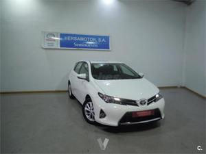 Toyota Auris 130 Active 5p. -13