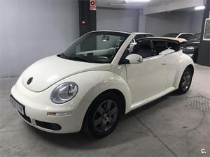 VOLKSWAGEN New Beetle 1.6 Cabriolet 2p.