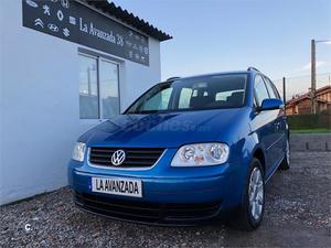 VOLKSWAGEN Touran 1.6 FSI CONCEPTLINE 5p.