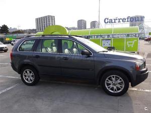 Volvo Xc90 D5 Momentum 5p. -05