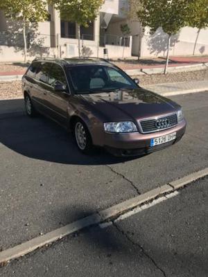 AUDI A6 2.5 TDI AVANT MULTITRONIC 155 CV -01