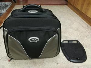 Baul trolley Givi con soporte y 2 llaves