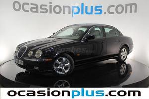 Jaguar Stype V6 3.0 Executive 4p. -01