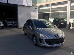 PEUGEOT 308 Confort 1.6 HDI 90 5p.