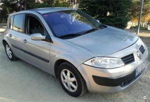 Renault Megane Luxe Dynamique 1.9dci 5p. -04